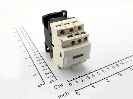 AUXILIARY CONTACTOR AUXILIARY CONTACTOR
