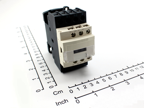 CONTACTOR CONTACTOR