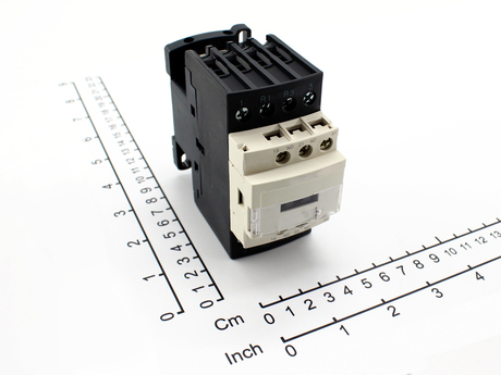 CONTACTOR CONTACTOR
